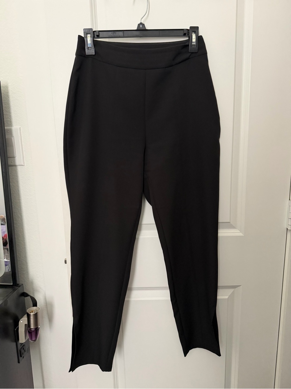 Women's Black Stretch Ponte Pants Ankle Size 2 Open from bottom